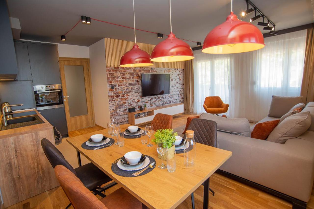 Stylish Two Bedroom Apartment At Ljubovic-Hill Park Podgorica Exteriér fotografie