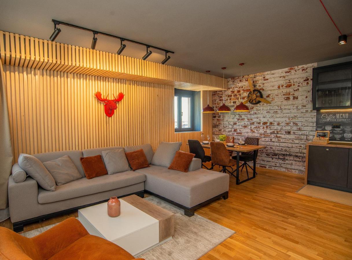 Stylish Two Bedroom Apartment At Ljubovic-Hill Park Podgorica Exteriér fotografie