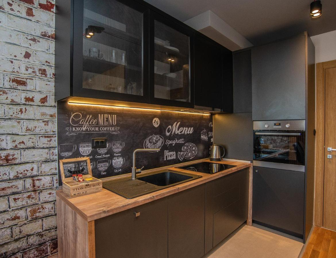 Stylish Two Bedroom Apartment At Ljubovic-Hill Park Podgorica Exteriér fotografie